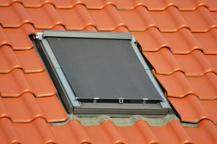 Zalety rolet zewnętrznych do okien dachowych