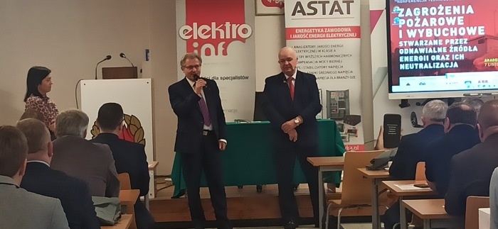 konferencja 7