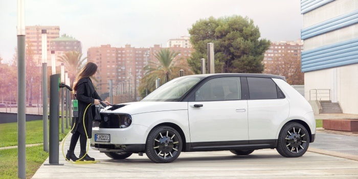 Koncern Honda zmienia plany: będzie mniej elektryk&oacute;w, a więcej hybryd. Fot. Honda